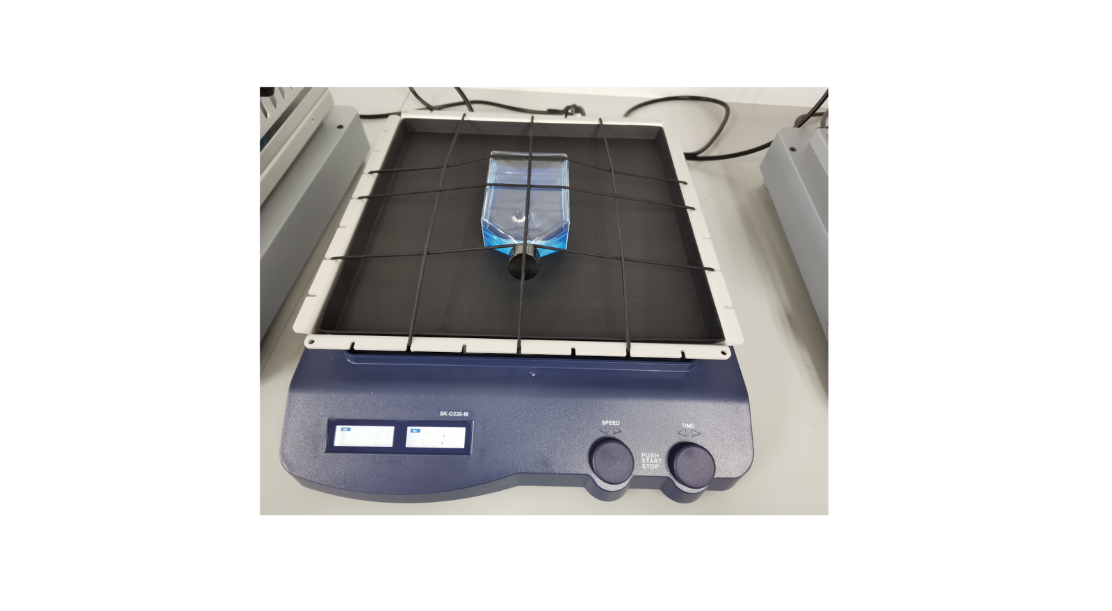 Agitateur orbital numérique